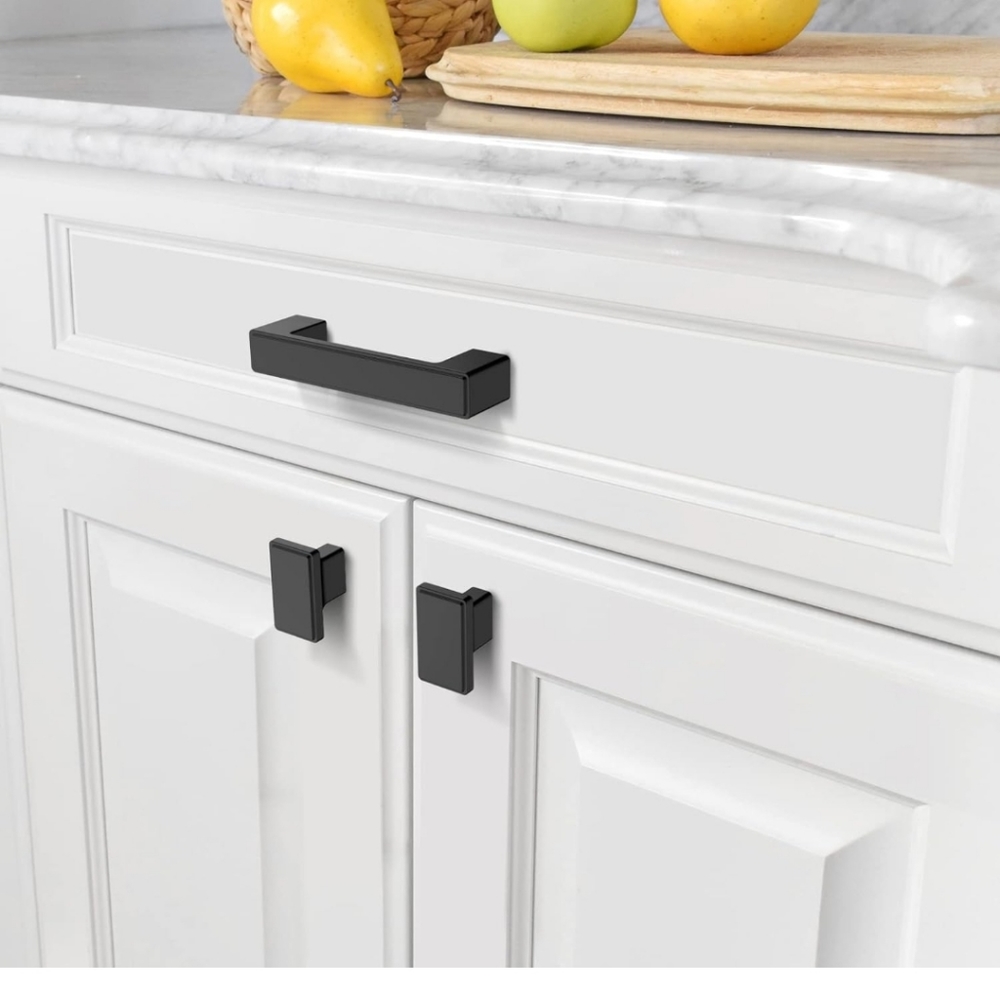 Kitchen/ dresser/ cabinets knobs. - Picture 6 of 8